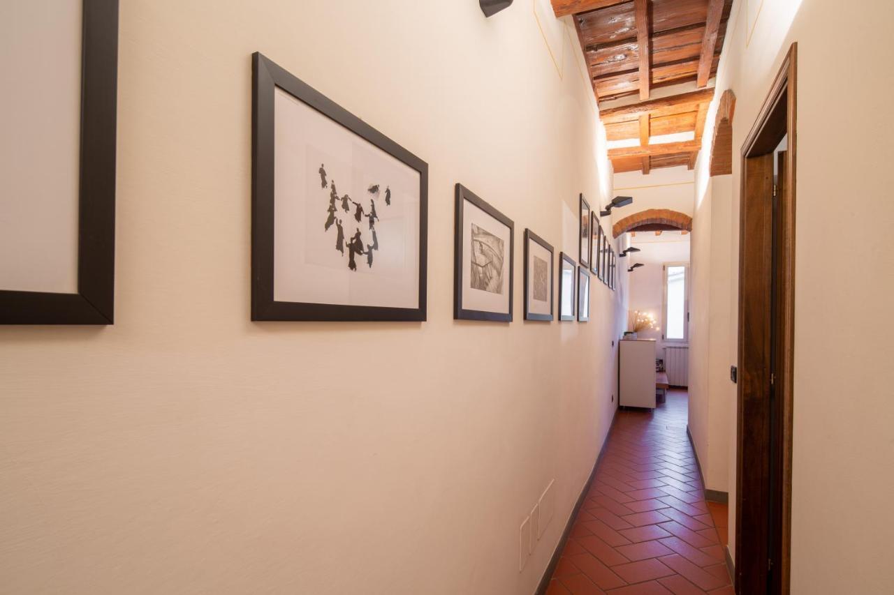 Santa Monaca Apartment Florence